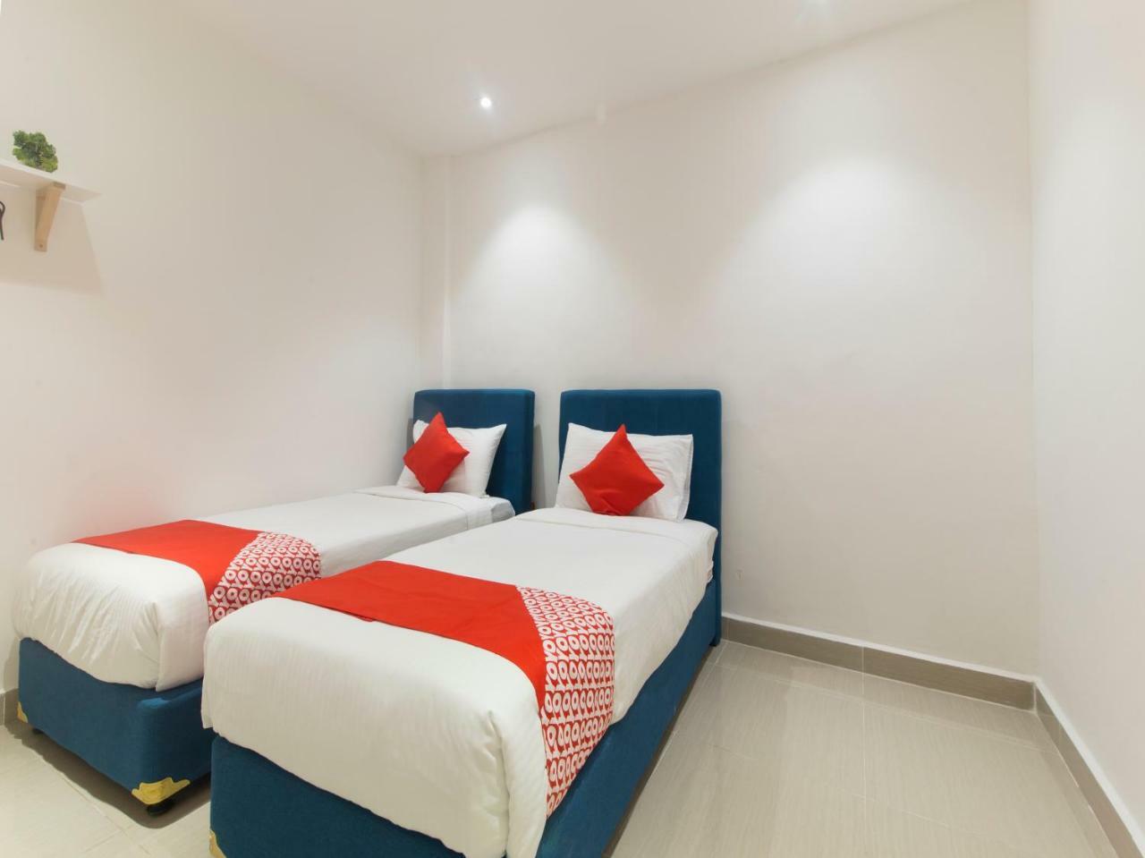 Oyo 90121 Summer House Bed & Cafe Kuala Lumpur Ngoại thất bức ảnh
