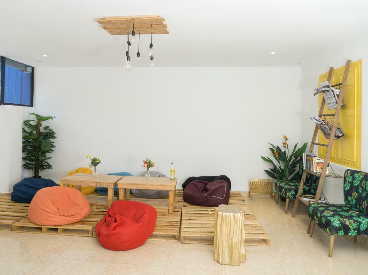 Oyo 90121 Summer House Bed & Cafe Kuala Lumpur Ngoại thất bức ảnh