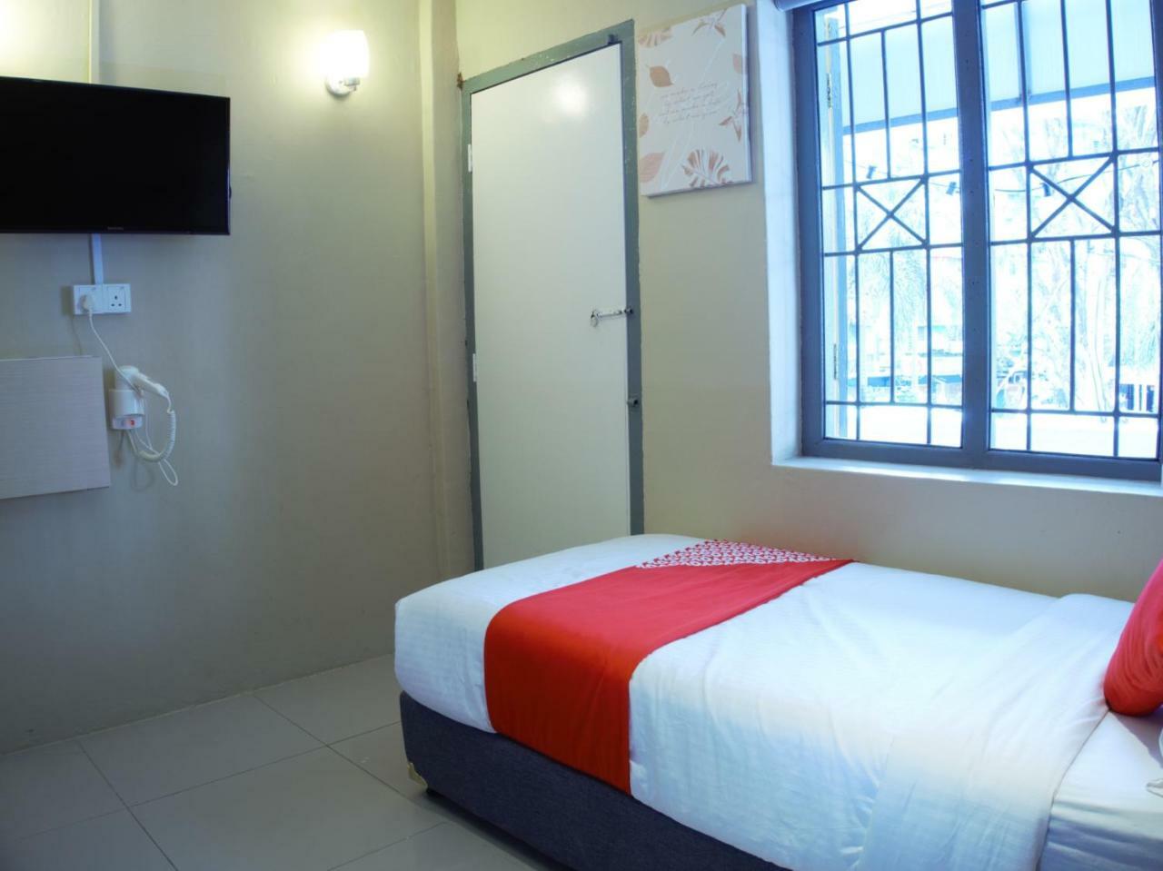 Oyo 90121 Summer House Bed & Cafe Kuala Lumpur Ngoại thất bức ảnh